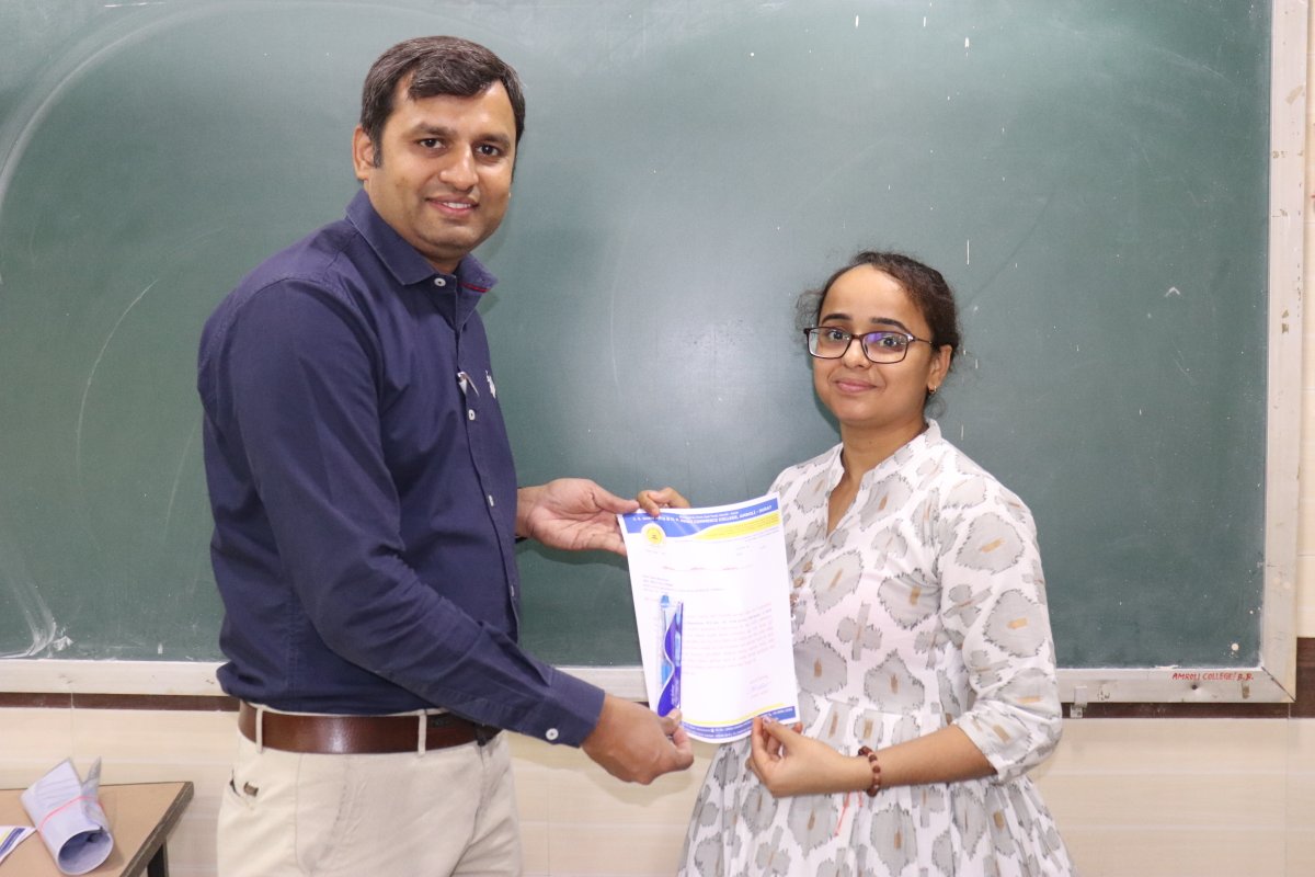 amroli10's tweet photo. Top – 5 Students In Internal Evaluation
https://t.co/zlbVBNqReF. Sem – II (Em)
Academic Year 2023
#amroli #amrolicollege #bestcollege #topcollege #jzshah #hpdesai #top5 #top5students #internalevaluation #Mcom #sem2 #academicyear2023 https://t.co/WiLjiX8fZv