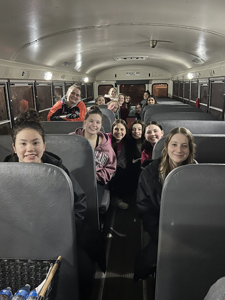 SaintsH2OPolo's tweet photo. What a week it was for @SaintsH2OPolo    We started the week with a fun and productive practice with the boys team. Had a pink out on Wed for our North matchup. Thanks @stcebadminton for supporting us! A double W for Varsity and JV sprung us into spring break against Schaumburg. https://t.co/yvVOs8cyF0