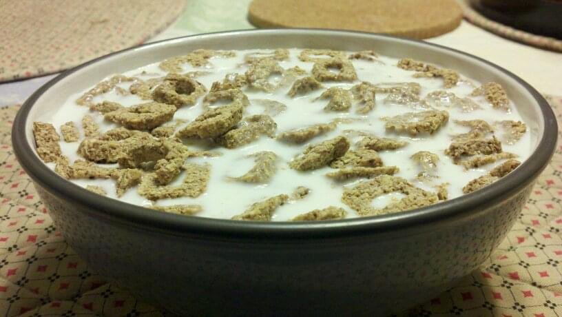 AngrySkycrane's tweet photo. Happy 12th anniversary to that time I ate half a bag of Cracklin Oat Bran with half a gallon of whole milk. https://t.co/fNN4N2xRkX