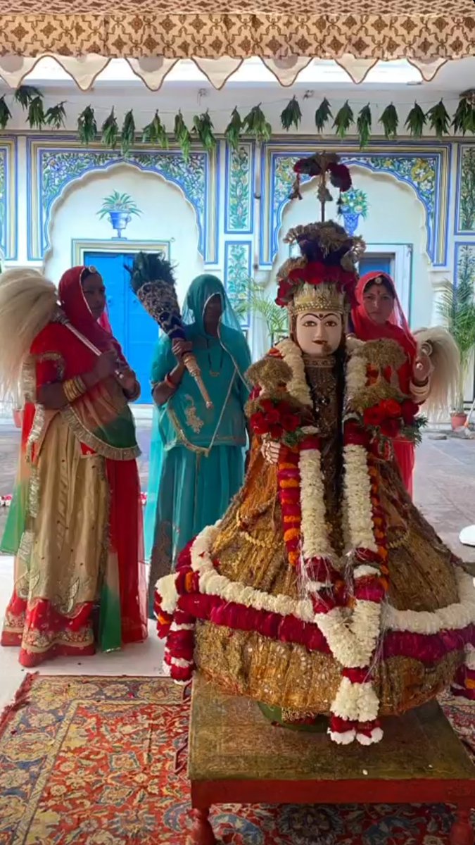 InJaipurites's tweet photo. Vibrant colors and cultural celebrations come alive during Gangaur festival at City Palace, Jaipur.
#Gangaur2023 #jaipur #citypalace #festival https://t.co/OgBXBq8h3B
