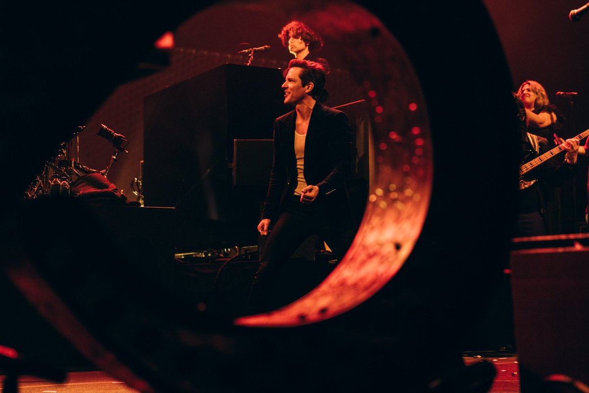 thekillers's tweet photo. Durrant, OK - 3/24/23 https://t.co/Rpi8HFiwSV
