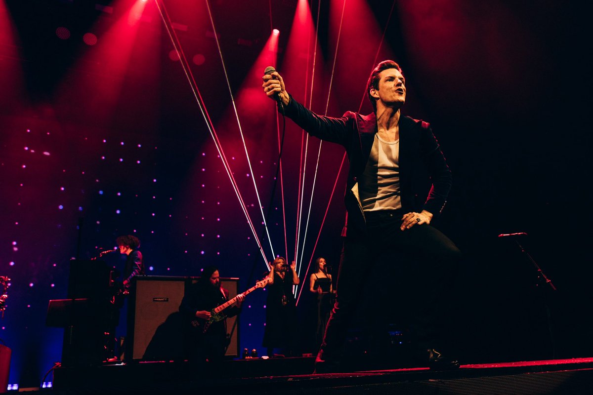 thekillers's tweet photo. Durrant, OK - 3/24/23 https://t.co/Rpi8HFiwSV
