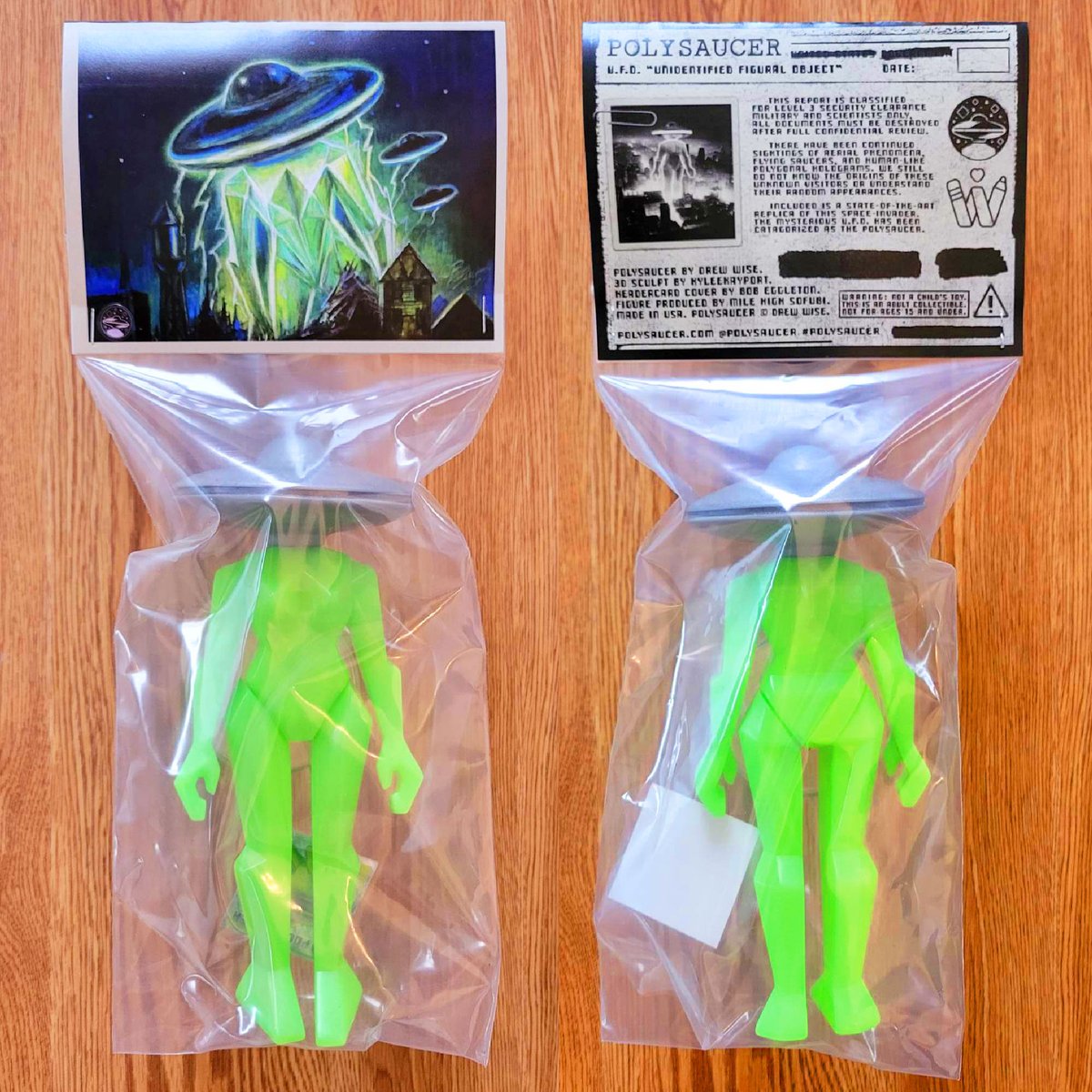 toysrevil's tweet photo. #TOYSREVILTOYTWEETS: "POLYSAUCER (GLOW)" from @Dreweyes avail now via https://t.co/7kr2LAcDQV.
- 8" / 20cm tall
- US$85 each
- Made in USA by #MileHighSofubi
- Original Headercard art by #BobEggleton.
#toynews #toysrevil #resintoys #indietoys https://t.co/eeEDJcBNmh