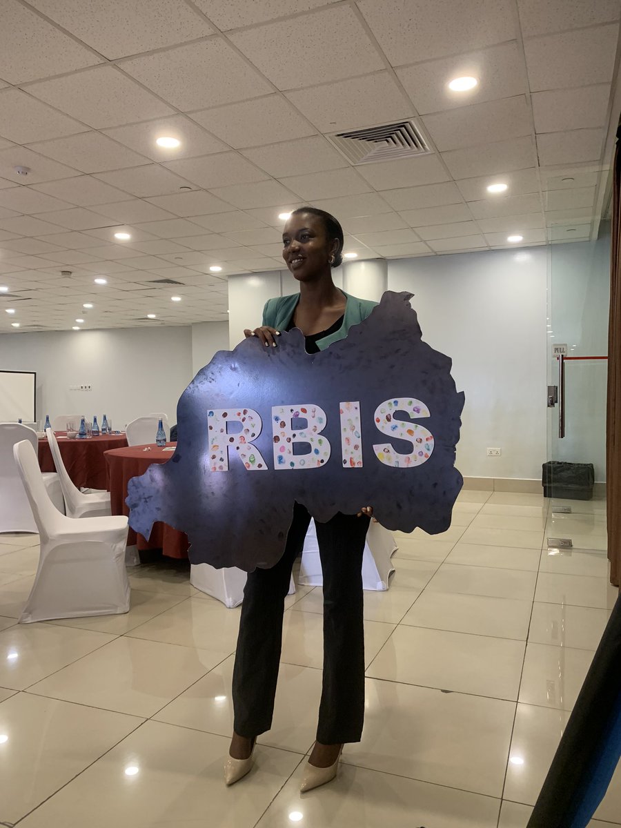 Current data being digitized. 18.000+ data for Rwanda: mammals, amphibians, reptiles, birds, terrestrial and aquatic insects. Diatoms and lichens are our data for the month!