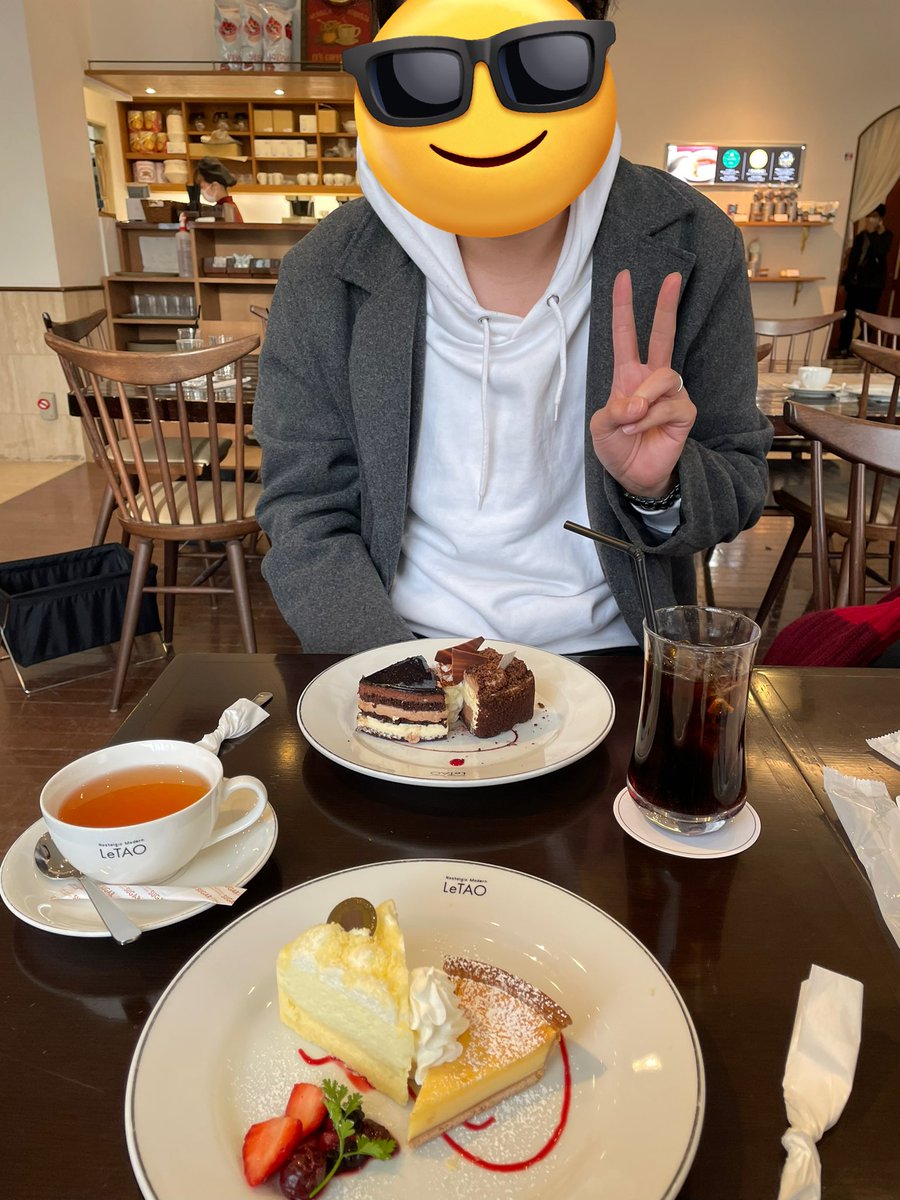 _maru__07's tweet photo. そして新婚旅行として北海道に行ってきました🥰休みの関係上、結婚式の翌日に行ったけど疲労感半端ないから翌日旅行はあまりオススメしないです…😂 https://t.co/o3FYrkgbmu