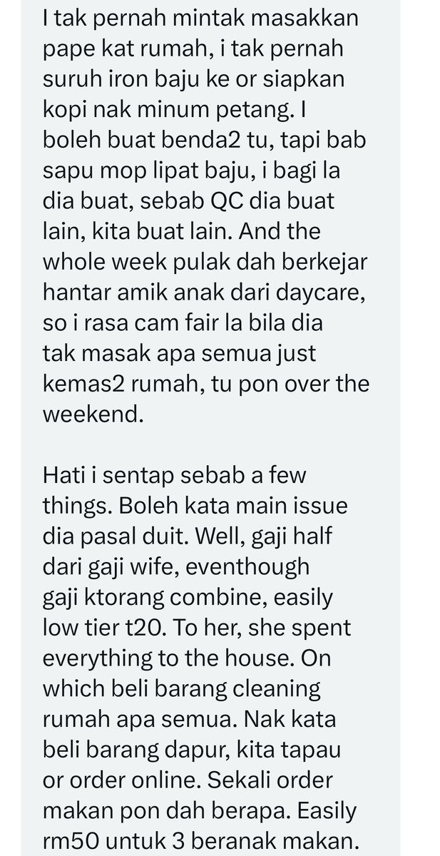 ConfessTweetMY's tweet photo. Luahan suami bergaji lebih rendah daripada isteri.

Semua yang dia buat nampak salah, nampak lekeh di mata isteri. Terguris hatinya.

(1/2) https://t.co/YTSsh5ertY