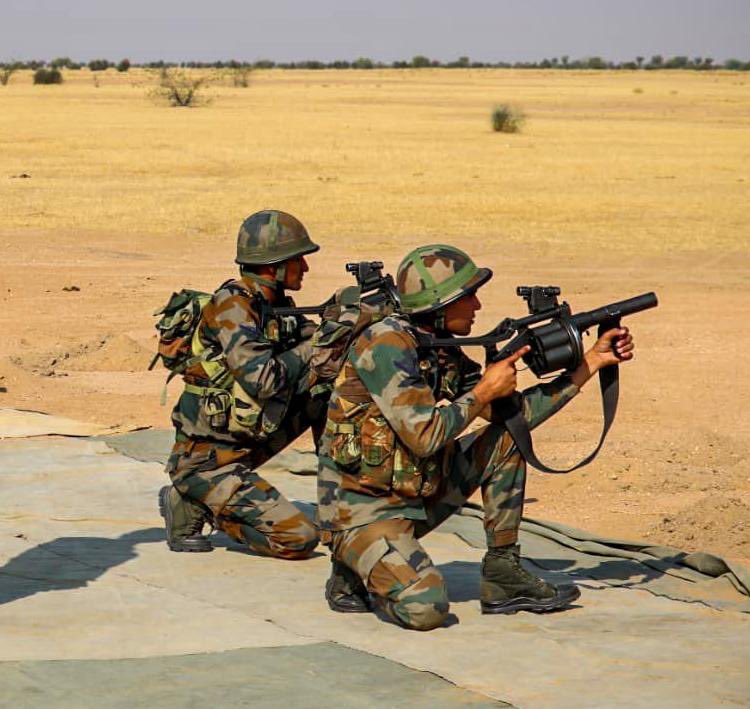 IaSouthern's tweet photo. Accomplishing excellence, #LaungewalaBrigade honed capabilities validating battle drills using multi calibre weapon platforms. Battle innoculation under live situations helped acquire desired skills &amp; training boosting confidence amongst all ranks.
#OnPathToTransformation https://t.co/hRKaAZ04YF