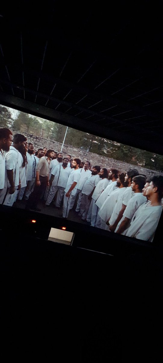 DoopatiSatheesh's tweet photo. #DasKaDhamki Goosebumps Climax Twist, @VishwakSenActor Anna mi Acting Vere Level😎, Konni Sean's Lo #Tarak9999 Anna Kanipinchadu, 1st Half Comedy Timing Superb  and 2nd Half Nijanga #Dhamki Echav Anna👍 https://t.co/V53hZBRBn6