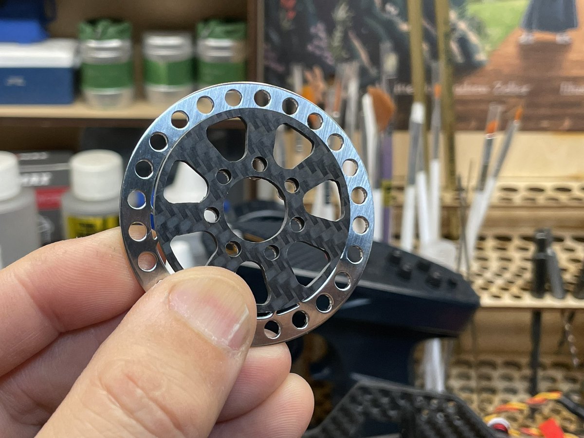 cooleo1966's tweet photo. Decorative rims. https://t.co/7ldi1yzmnd