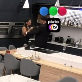 Canal1SanJuan1's tweet photo. Alfa y Romina disfrutando su último café en la casa de Gran Hermano. Ellos fueron el alma de este GH, cuyo éxito se debió en un gran porcentaje a lo que hizo esta dupla fantástica,generando contenido durante 5 meses adentro y afuera de la casa.
LLEGARON PARA QUEDARSE
#GranHermano https://t.co/0DuOaiPJ0o