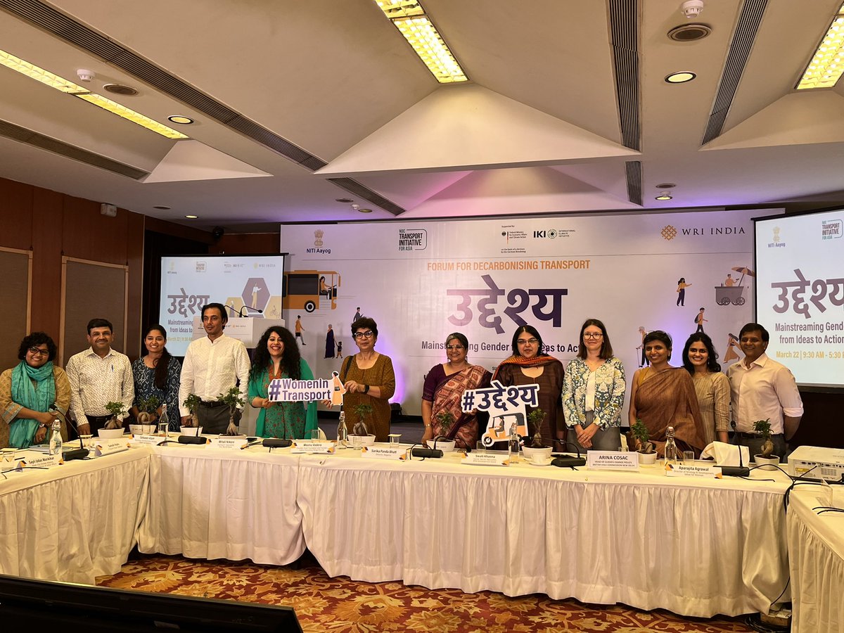 arinacosac's tweet photo. This week's @WRIIndia panel discussion on mainstreaming #gender into #transport was a highlight! Shared insights from 🇬🇧-🇮🇳 #electric #mobility projects in #Chandigarh and #Kakinada which have a strong gender equality and social inclusion objective #Uddheshya  @UKinIndia https://t.co/vtz4FGynGd
