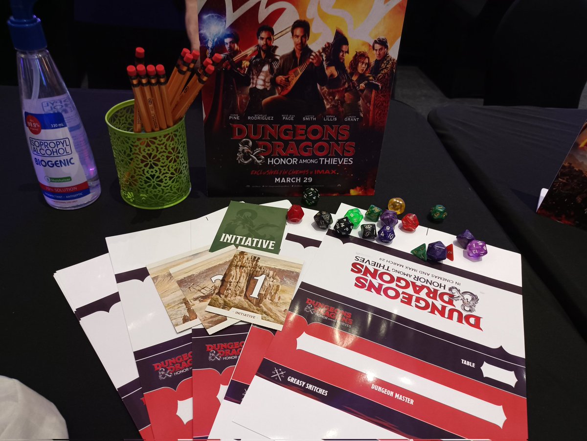 DMPaulG's tweet photo. From playing @DnD_AdvLeague Phlan adventures in coffee shops to hosting the Tavern Experience event for @paramountpicsph! So proud of my @greasysnitches family 💖

#dndmovie #greasysnitches https://t.co/LnwMzdrGWi