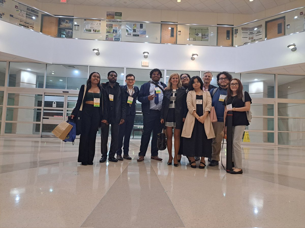 ClaudiaRatti's tweet photo. After the conference banquet, we visited the @tamuc planetarium and watched a presentation on the Commerce night sky and a show on Black Holes. And also a little rollercoaster simulation that was too close to reality 😵‍💫 https://t.co/IPItSxwbhp