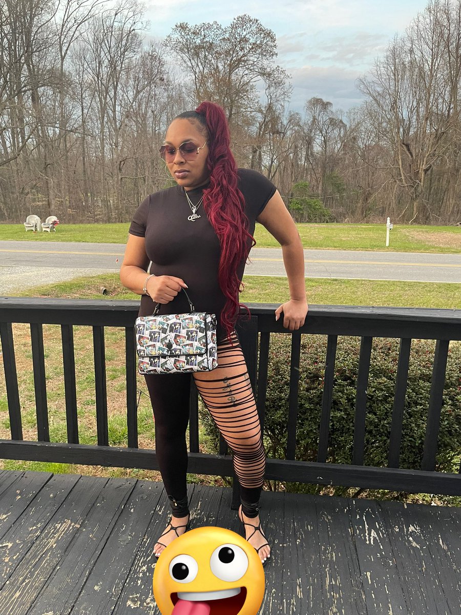 Mizztunechi08's tweet photo. ♈️♈️👑👑🥳🥳🎂🎂🎉🎉🥰🥰 #REDRUBYTHESLEEZE https://t.co/kHtSWxqCGA