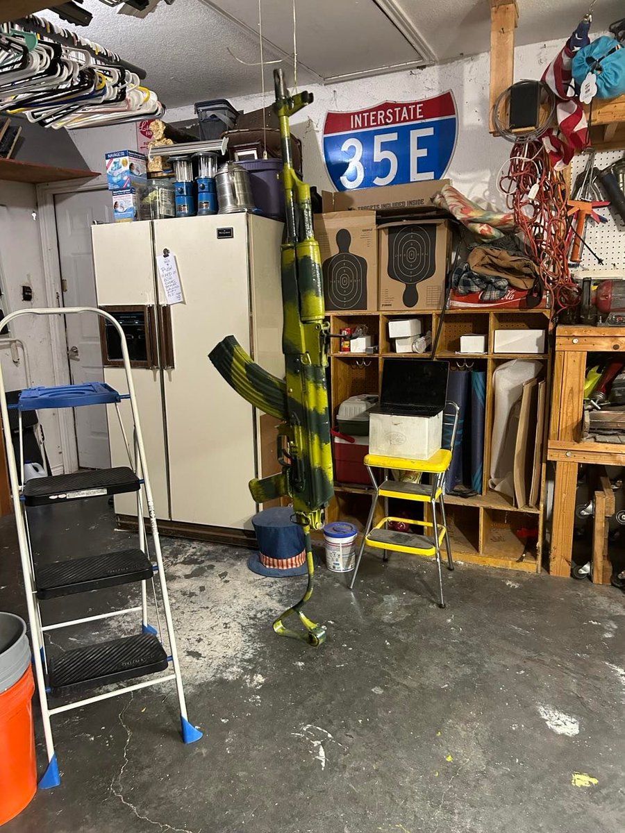 _DefendFreeWill's tweet image. Rhodesian baby shit WASR.... Because why not. If you do this make sure and remove the cleaning rod first. Dont want paint flaking off in your barrel. #Rhodesia #WASR #akm #rifle #gun