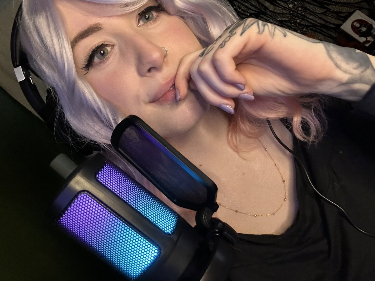 What did you think of tonight’s stream? I almost cried when Jem got stuck in the helicopter 😭 #greenhawkplatoon #fpsfridays