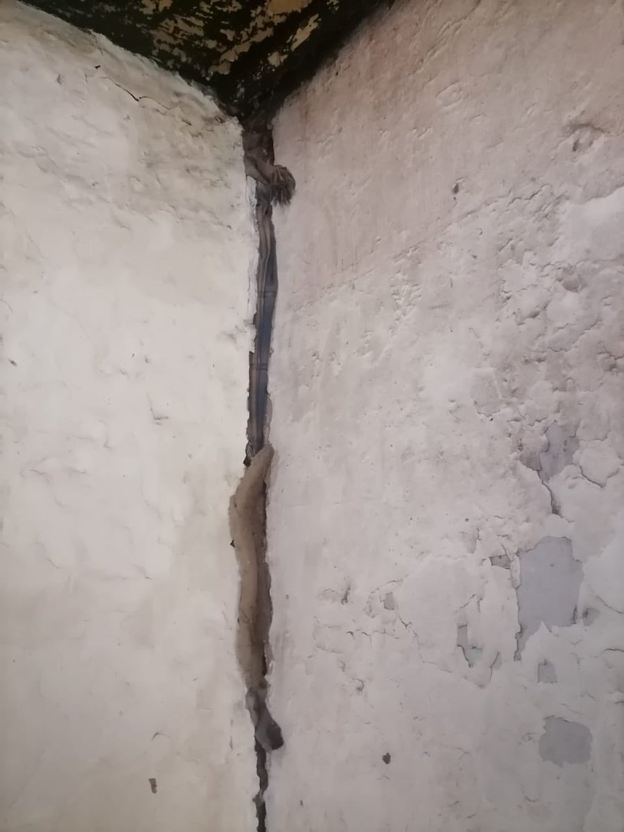 GaytonMcK's tweet image. @OnsBaizaNie are expected to vote for outside new toilets in an area where 80% of the houses are falling apart, our people need houses and I gave my word that we will budget for houses in next financial year. Let’s not play to the gallery, these are peoples lives.