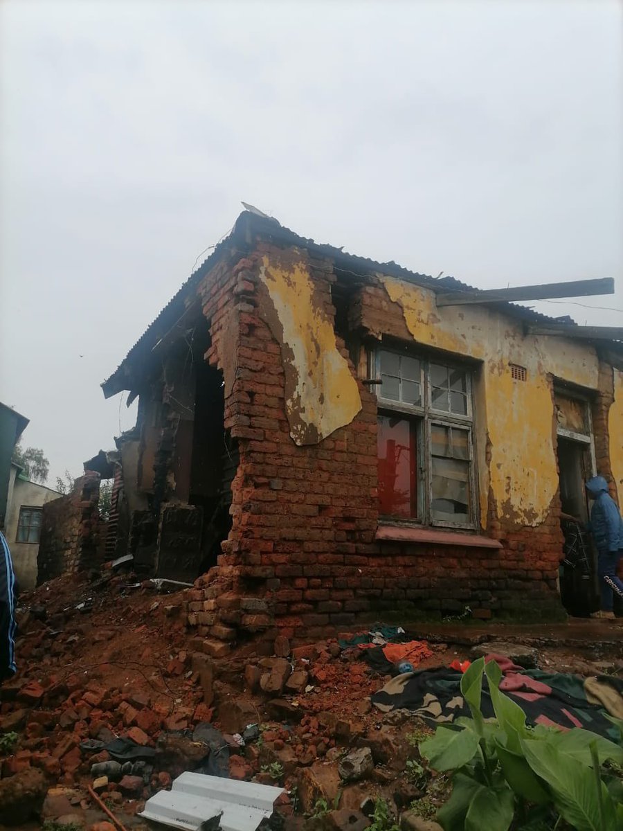 GaytonMcK's tweet image. @OnsBaizaNie are expected to vote for outside new toilets in an area where 80% of the houses are falling apart, our people need houses and I gave my word that we will budget for houses in next financial year. Let’s not play to the gallery, these are peoples lives.