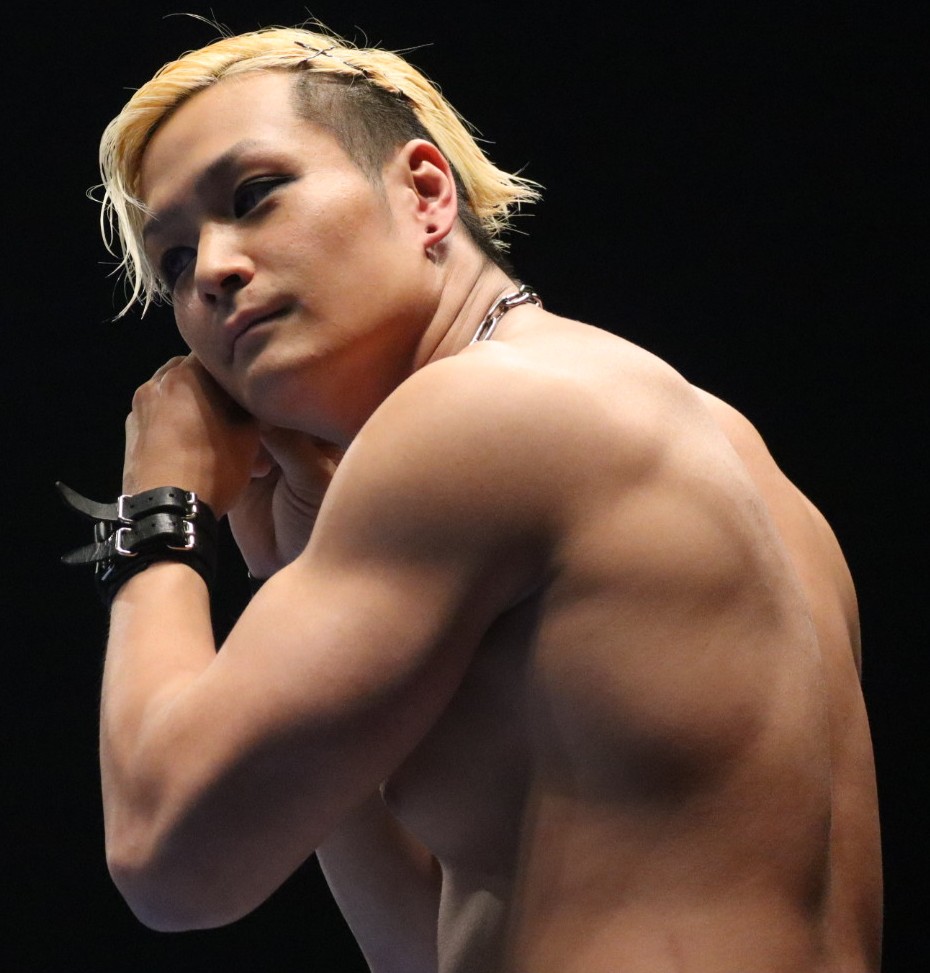 uEHpRMWlfgYtKh3's tweet image. #atpw #ajpwドリームパワーシリーズ2023 #ライジングHAYATO
 #ゼンニチフォト大賞 
2023.3.21大田区総合体育館
ピアス外しタイム
拡張してる！