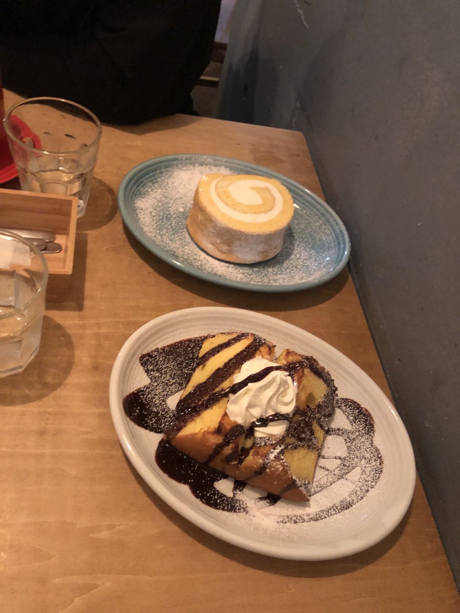 CyborgJoe2's tweet photo. カイルさん(@Kyle_Card) とニュースタイルダイエットです！幸福な生活を維持するための不可欠な燃料でござる。
韓国チキン美味いな！

#chickenstreet https://t.co/emZKUdsvbc