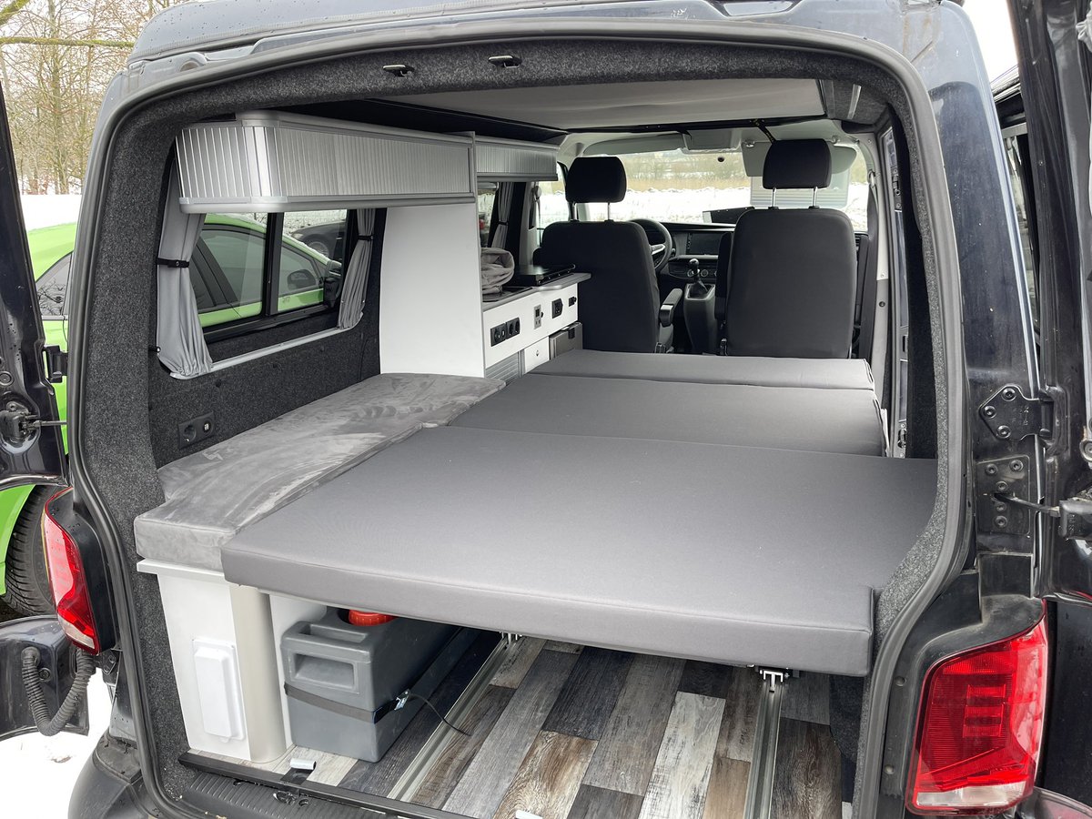 ActionCampervan's tweet photo. Wir präsentieren zu unseren 20 jährigen Firmenbestehen den Car Klinik Action Camp Future Ausbau für den Langen oder kurzen Radstand VW T6.1 
 #campervan #camperausbau #camperlife #camperliebe #vanausbau #vw #aufstelldach #vw #vwt6camper #vwt6 #vwt6campervan https://t.co/zU02lpcY1b