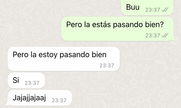 letyharo's tweet photo. -¿Y tu esposa y tú están conectadas? Pues… 
@Dianice_ https://t.co/w68S8t6yYp