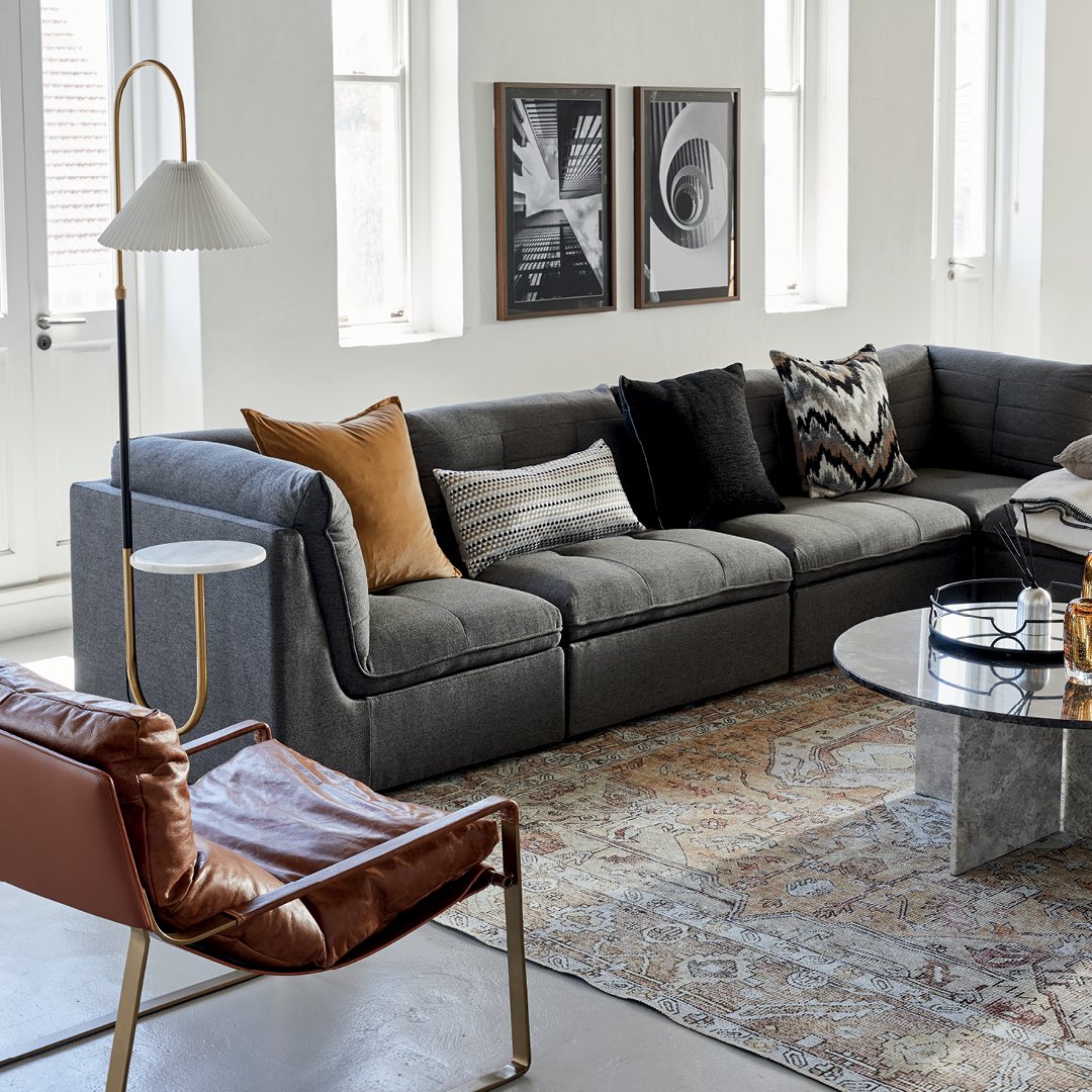 Southgate_JHB's tweet photo. THIS WEEKEND ONLY!
Exclusive to TFG Rewards members! Shop your favourite furniture from @home in store between 24 - 27 March and get 10% off all full-priced furniture.
Visit @home, Southgate.
Ts & Cs apply.
#SouthgateMall #ThereIsMoreForYou https://t.co/jBR0VBb3k0