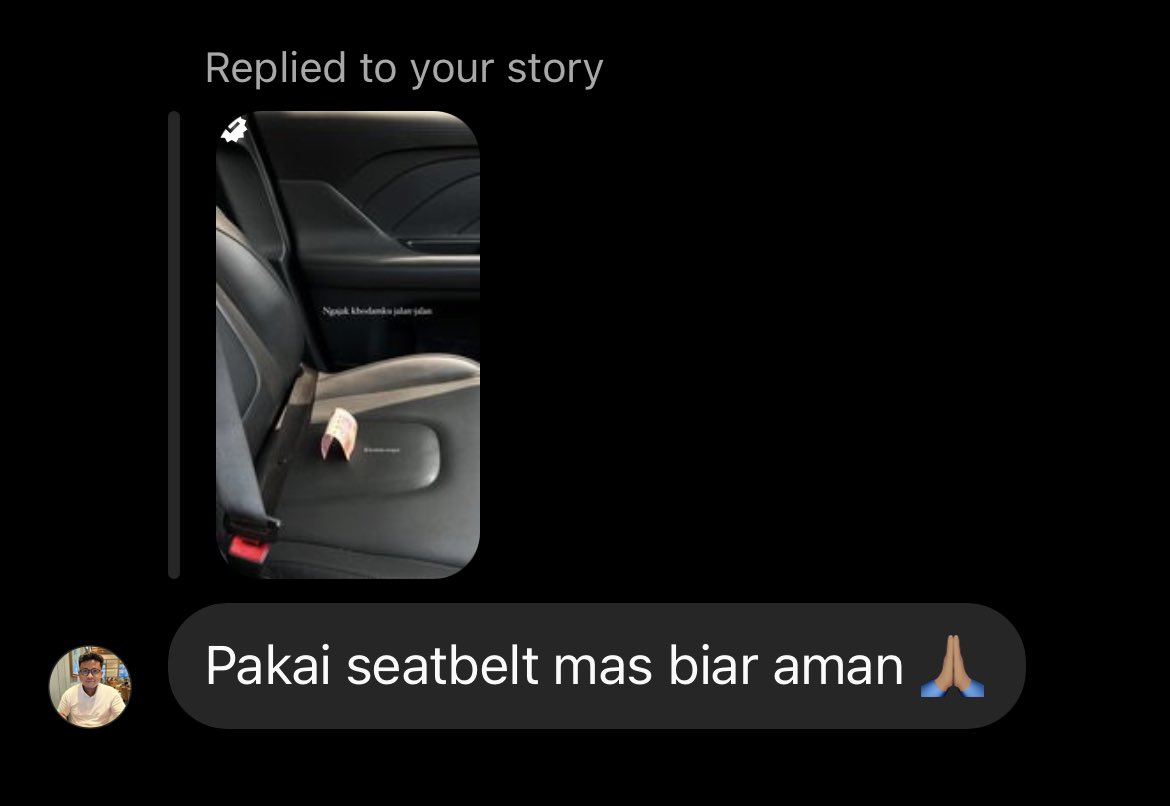 ᗰ ᘔ K ᑌ ᑎ tweet media