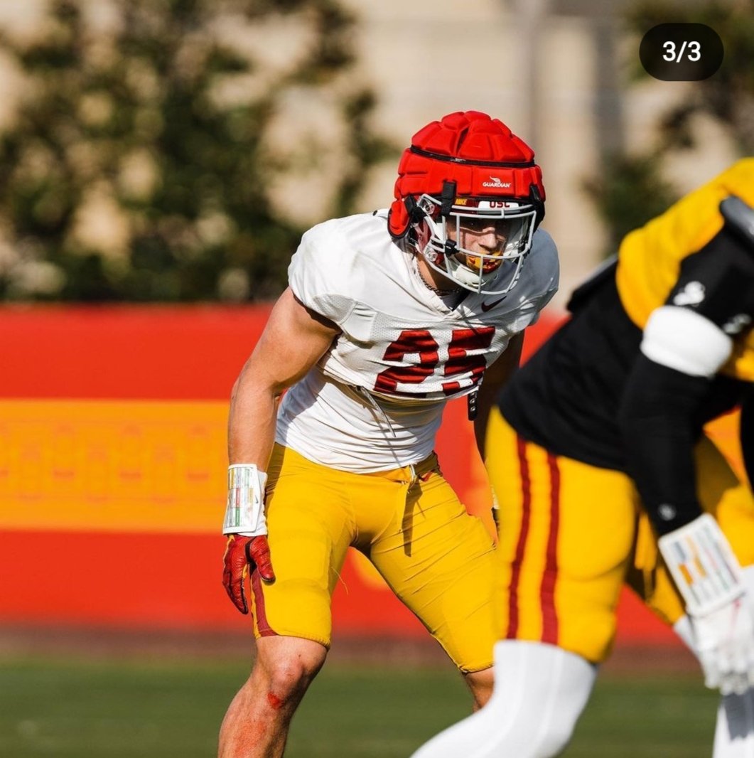 Looks like TC is having a blast in Los Angeles! Day 1 contributor! Fight On. ✌️✌️✌️