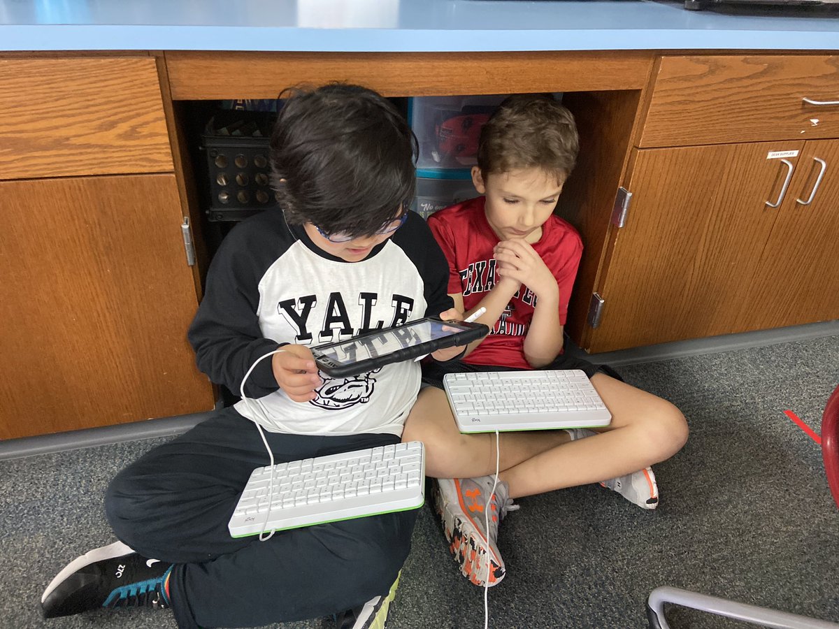 Rajeanna G Manross tweet media