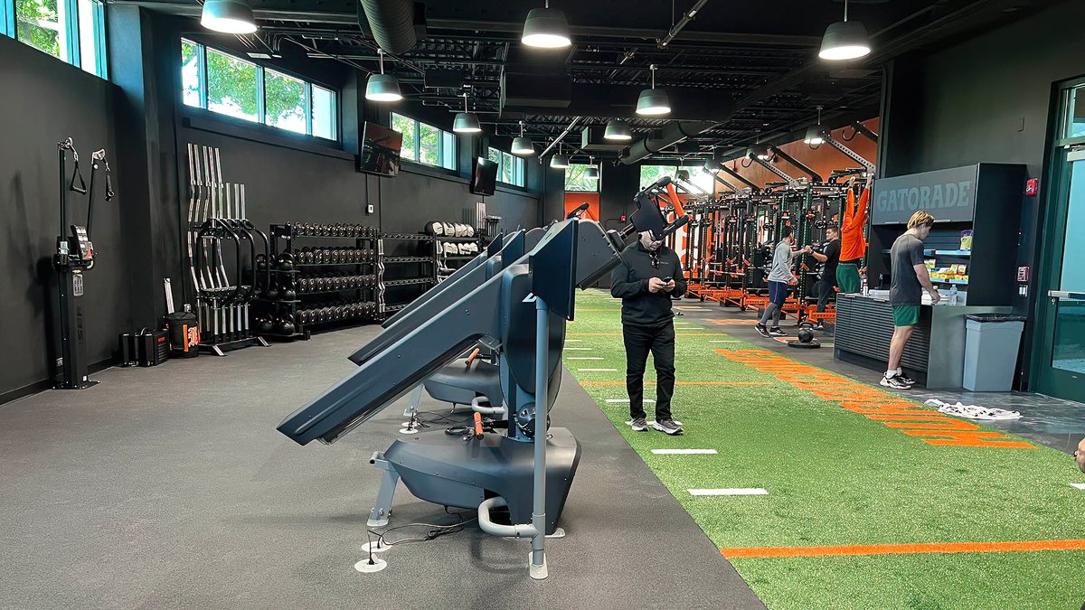 midtownvideo's tweet photo. Midtown Video delivered Danley Sound Labs speakers, subwoofers, and amplifiers in a system deserving of the World Champion Hurricanes. https://t.co/zTIq2MAMIq #avtweeps#avintegration#soundexperts https://t.co/n1WWc31Gkm