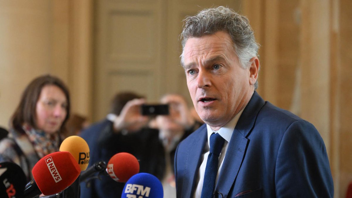 DIRECT 🔴 Réforme des retraites : Fabien Roussel accuse Emmanuel Macron de "créer un climat de guerre civile"

Suivez le live ⤵️

francetvinfo.fr/economie/retra…