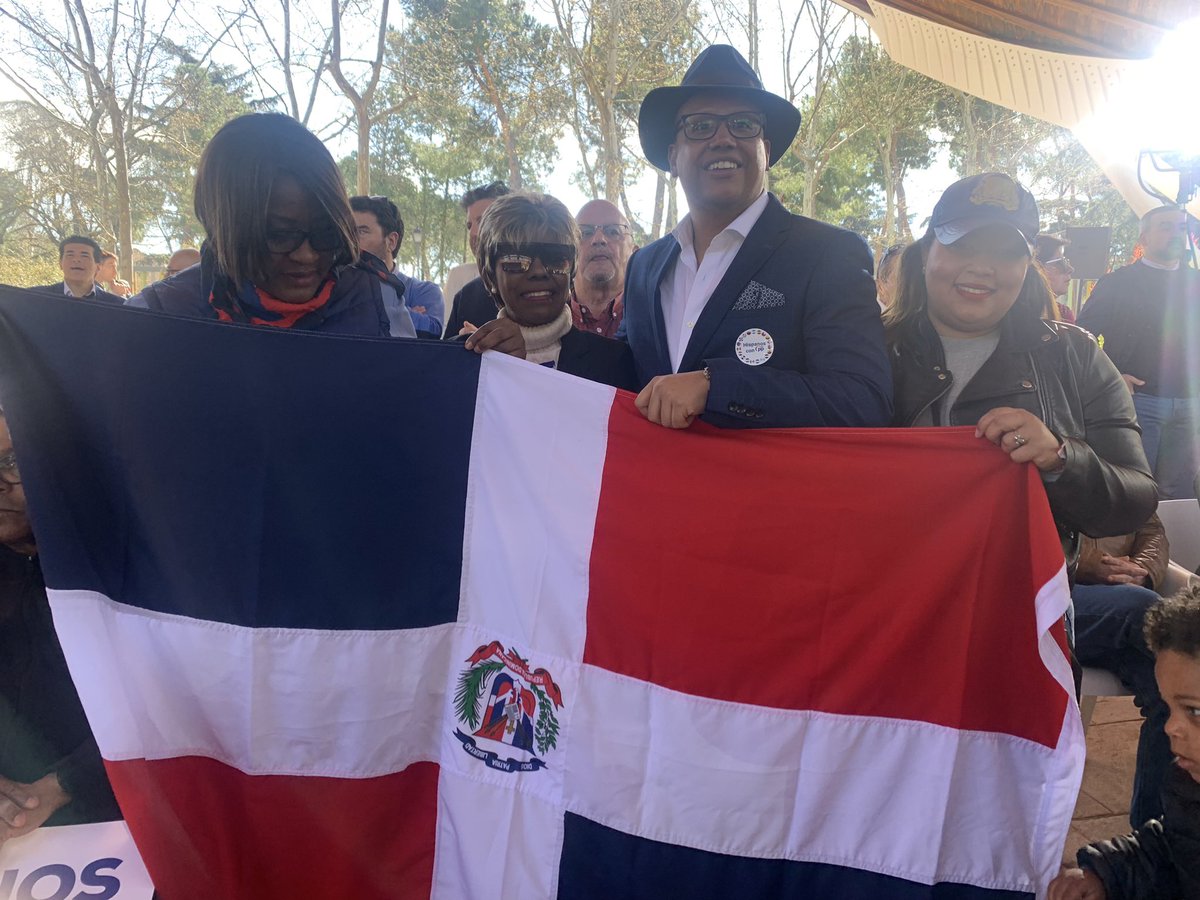 dorisprensa's tweet photo. Gran fiesta de los @HispanosConPP  , Europa es  Hispana. Por la libertad, más oportunidades @IdiazAyuso @SerranoAlfonso @ppmadrid @ppopular @pptetuan @FrankSeguraC https://t.co/74JXKNXd5Q