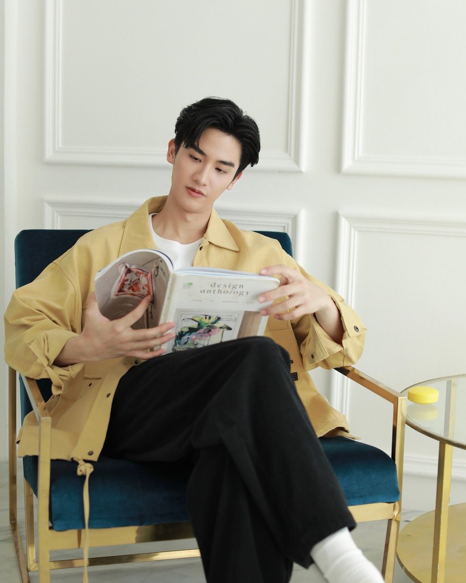 Tawan_V's tweet image. มาตามคำเรียกร้อง รับบทบล็อกเกอร์นายหนึ่ง เปิดให้ดูแล้วก็อย่าลืมไปเจอน้องเม็ดเหลืองกันด้วยนะ #รพกรุงเทพ #SiamSquare #สาทร #สีลม #ชวนไปหาน้องเม็ดเหลือง