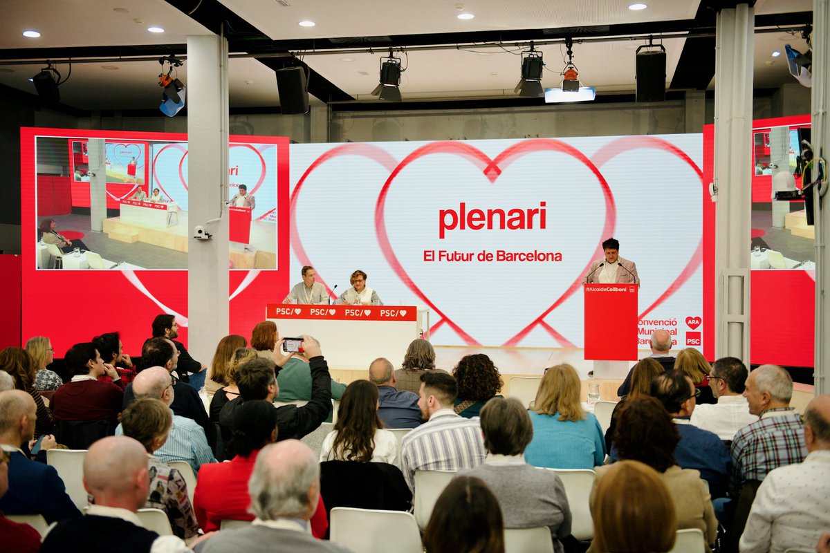 pscbarcelona's tweet photo. Segona jordana de la Convenció Municipal🚀

A les 3 Comissions han estat aprovades per unanimitat les propostes que integraran el nostre programa electoral per a les eleccions de #28M

🌹Tenim programa, tenim equip i tenim el millor candidat: @jaumecollboni

#AlcaldeCollboni https://t.co/FTru1Ux5b6