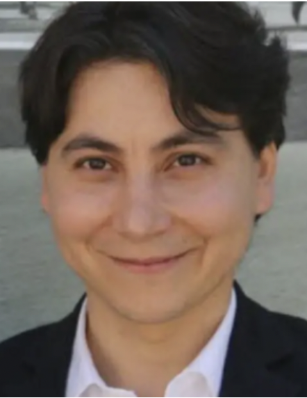 karlitozero's tweet image. Deux poids deux mesures: Matheus Branquinho, ancien député LREM, abuseur de fillettes (6 et 8 ans): 1 an ferme (et comme il a purgé 7 mois en préventive, il ressort avec un bracelet !) /VS le gars qui a tapé un flic avec son skateboard à Besançon : 3 ans ferme. #revolution2023