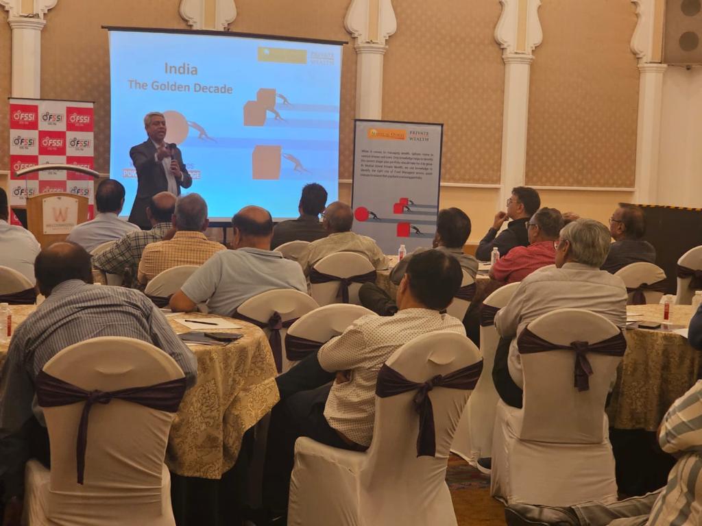 MotilalOswalPW's tweet photo. #WinningWithKnowledge
Our Regional Business Head – West @fariajayeshf shared insights on India – The Golden decade with JITO and FSSI members at Vadodara.
#MotilalOswal #WealthManagement #Vadodara #IncredibleIndia https://t.co/pq1WFG3WEe