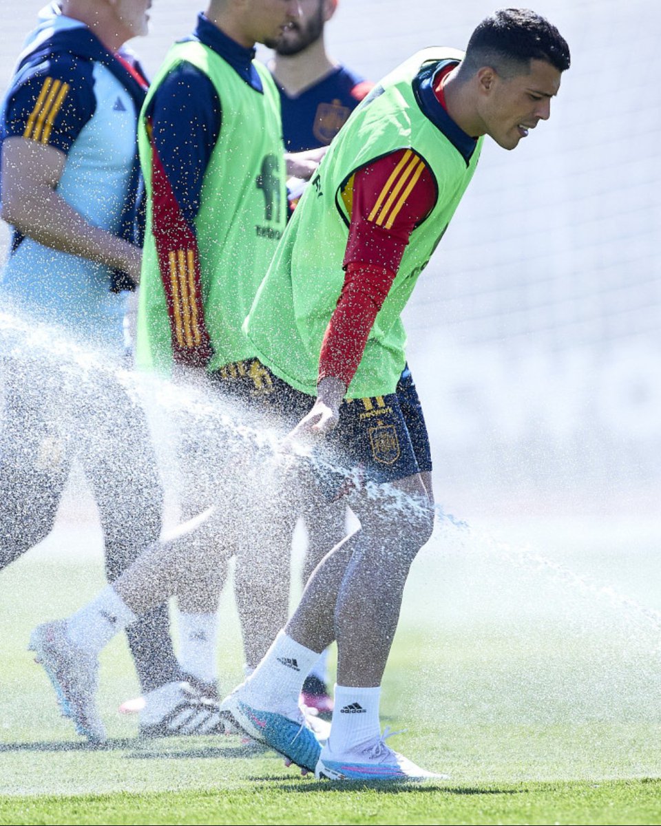 Good luck tonight, Pedro! 👊

🇪🇸 🆚 🇳🇴