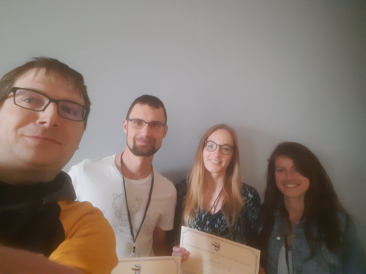 structbio_cssb's tweet photo. Best talk awards of #XIXDiscussions (in alphabetic order) go to Ondrej Bulvas (@IOCBPrague), Karolina Honzejkova (@CharlesUniPRG) and Lucie Valentova (@CEITEC_Brno) Congratulations! https://t.co/VSGAjz91BL