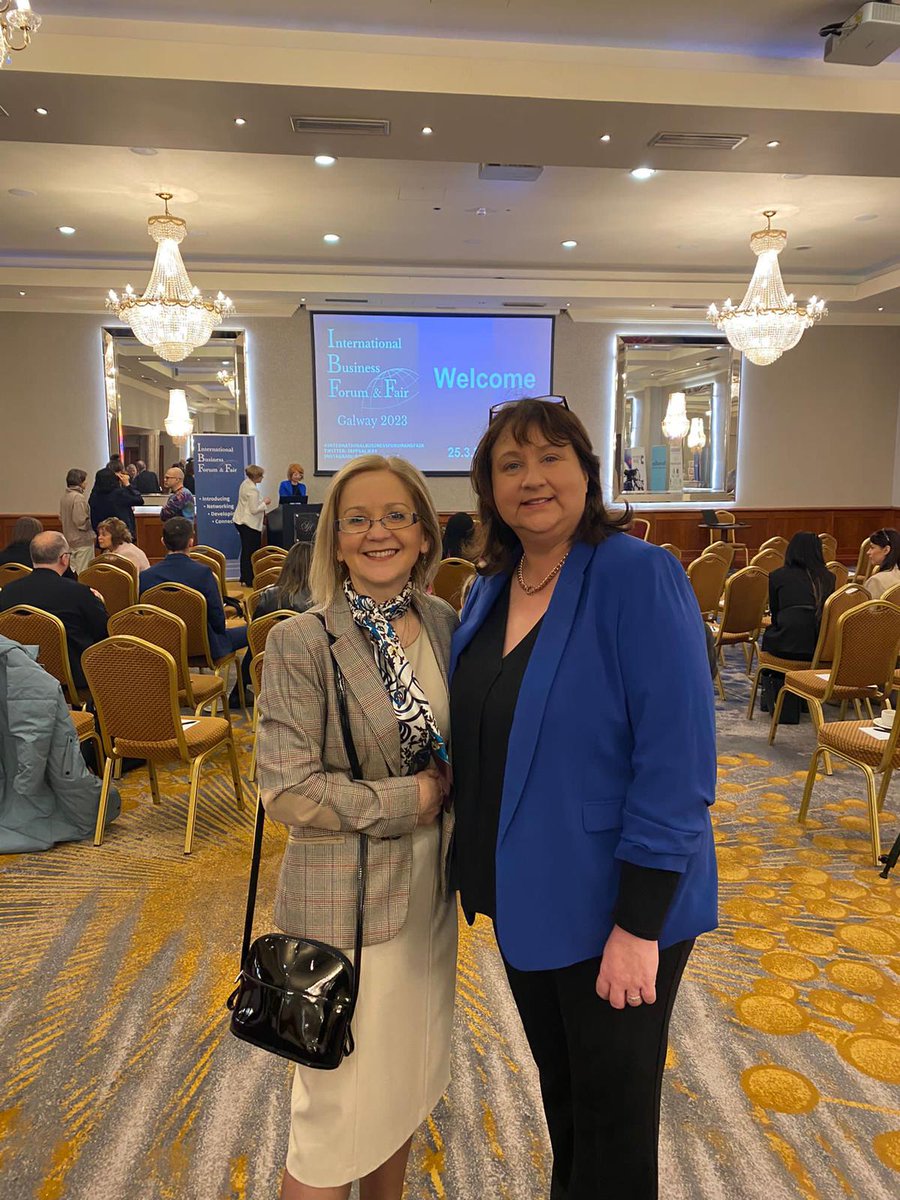 PLinIreland's tweet image. 🇵🇱Ambassador Anna Sochańska opens the first ever #IBFF linking 🇵🇱Polish, 🇮🇪Irish &amp;amp; migrant businesses🤝! Migrant businesses have a postive impact on the Irish economy. Thank you to the organisers for their hard work and to our Irish friends!🙏👏