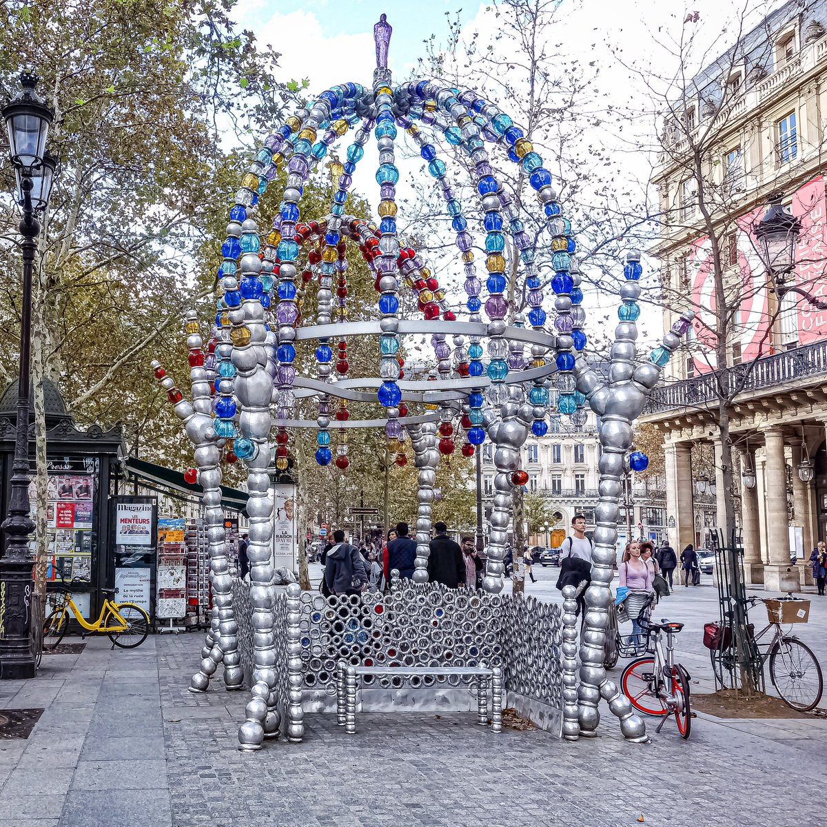 parisladouce's tweet photo. Sur https://t.co/H0yDKhMImP la rédaction vous emmène découvrir l’histoire de la place Colette dans le quartier du Palais Royal - Paris 1
#parisladouce #paris #pariscartepostale #parisjetaime #paris1 #thisisparis #visitparisregion #patrimoine #placecolette #palaisroyal #colette https://t.co/NpPCUA45oo