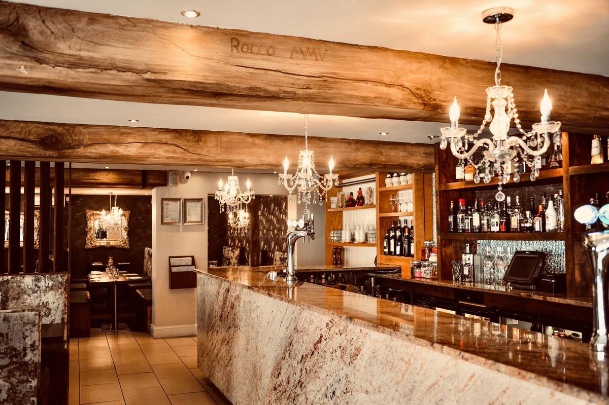 roccostickhill's tweet photo. Happy Saturday🥂 We can’t wait to welcome you all🤎 https://t.co/EkJSbi2uuN