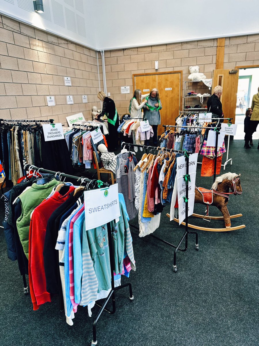 A morning at <a href="/ForRutland/">For Rutland</a> Good &amp; New Sale with 50% OFF all marked prices. 🛍️♻️
Come along to Rutland Showground until 1:00pm today , raising funds for <a href="/RutlandCAB/">Citizens Advice Rutland</a>.
🎟️ £5 entry fee 
Children’s, men’s, women’s, accessories, designer, vintage and more! ✨
