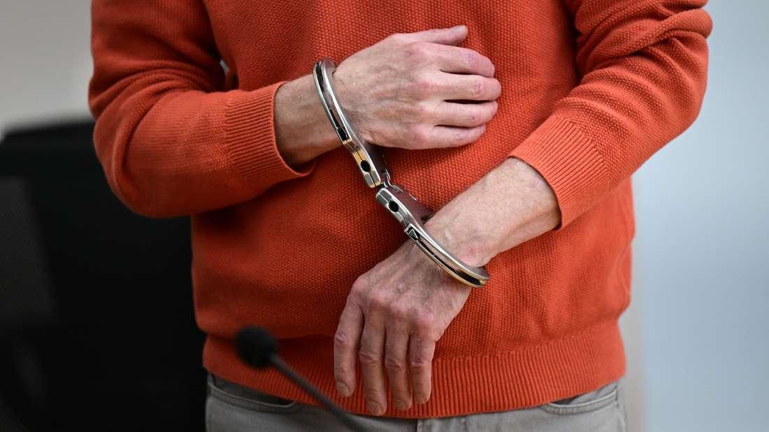 heidelberg_24's tweet photo. Baden-Württemberg: „Reichsbürger“ zu 10 Jahren Haft verurteilt – er hatte Polizisten angefahren https://t.co/OkzZNSmX9q https://t.co/akA5fT7vw2
