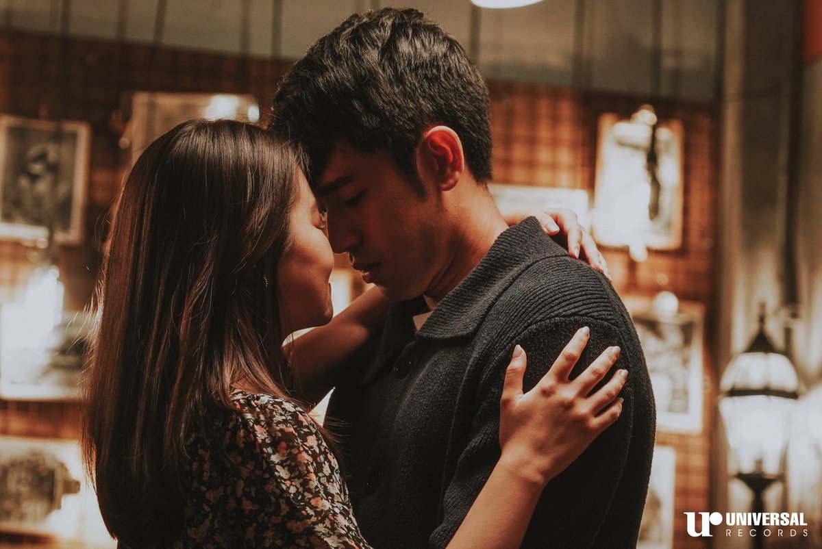 universalrec_ph's tweet photo. Sa mga naghahanap ng nose to nose ng BarDa, heto na ang ayuda! 

Panoorin natin ulit! And of course, thanks to all of the Investors In Our Area! Thanks for watching the premiere! 
https://t.co/oo9cbVDoup

#BarDaTWYLAMMV https://t.co/YEjPoxxUqa