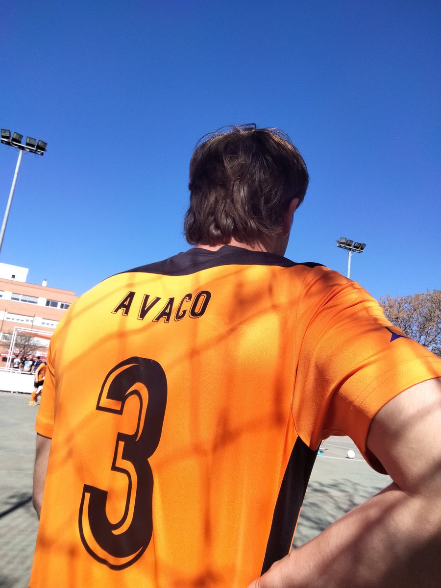 CocaCF_'s tweet photo. Debut en Copa Primavera de la cantera del Coca CD y del primer equipo. En el partido del Coca CD Juniors un fatídico final rompe el empate y pone fin al partido con un 4-5 con derrota coquera. Y por parte del Coca CD con un final de infarto nos llevamos los 3pts a casa con un 8-7 https://t.co/xIgZ29uQTY