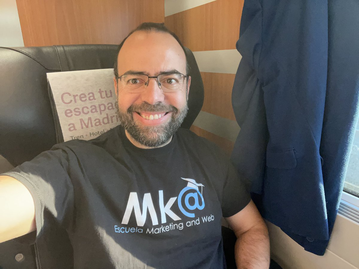 miguelfloro's tweet photo. Saliendo en tren de camino al #PROMarketingDAY, con una hora de retraso por una vería en el tren, así que espero llegar 😉
Con muchas ganas de estar ya en #madrid y hacer mucho #beerworking https://t.co/niSNlEcGiE