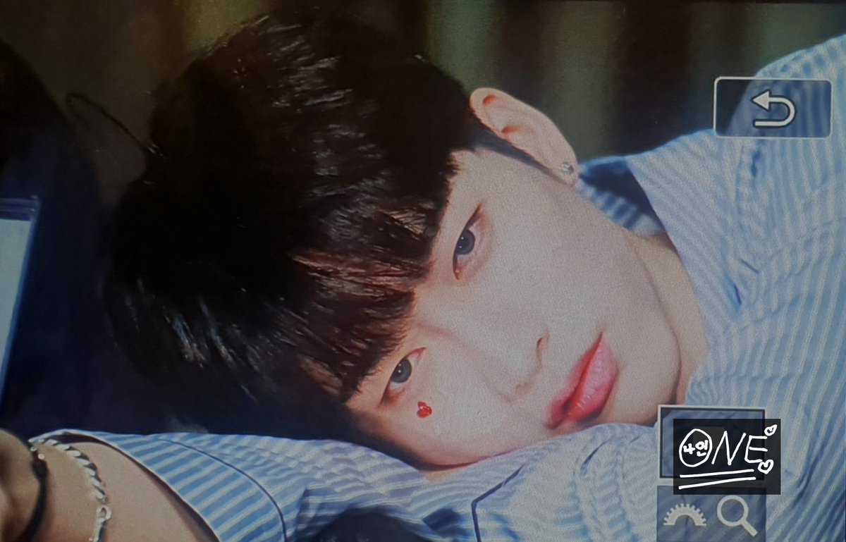 Nineone_1213's tweet photo. 230325 pre

잠자는 숲속의 나인🥰

#OnlyOneOf #온리원오브
#Nine #나인 #욱찌니
@OnlyOneOfmember
#seOul_cOllectiOn #seOul_drif https://t.co/sYhm8U96EI