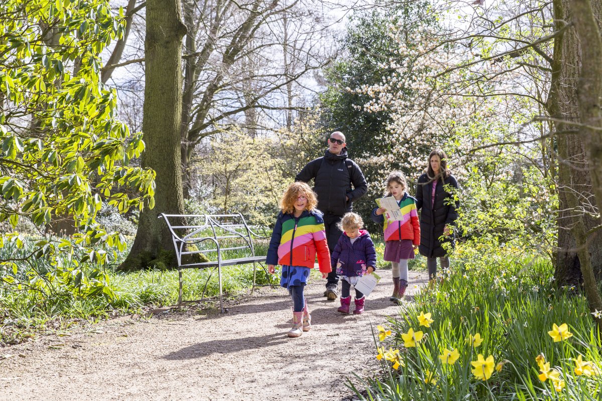Get ready for adventures in nature this spring! Our Easter egg hunt starts in one week's time.

Join in the fun between 1 - 16 April 2023, from 9am - 5pm, with the last entry at 4pm. No booking needed. For more information visit: bit.ly/42GZo76
#Easter2023 #Warwickshire