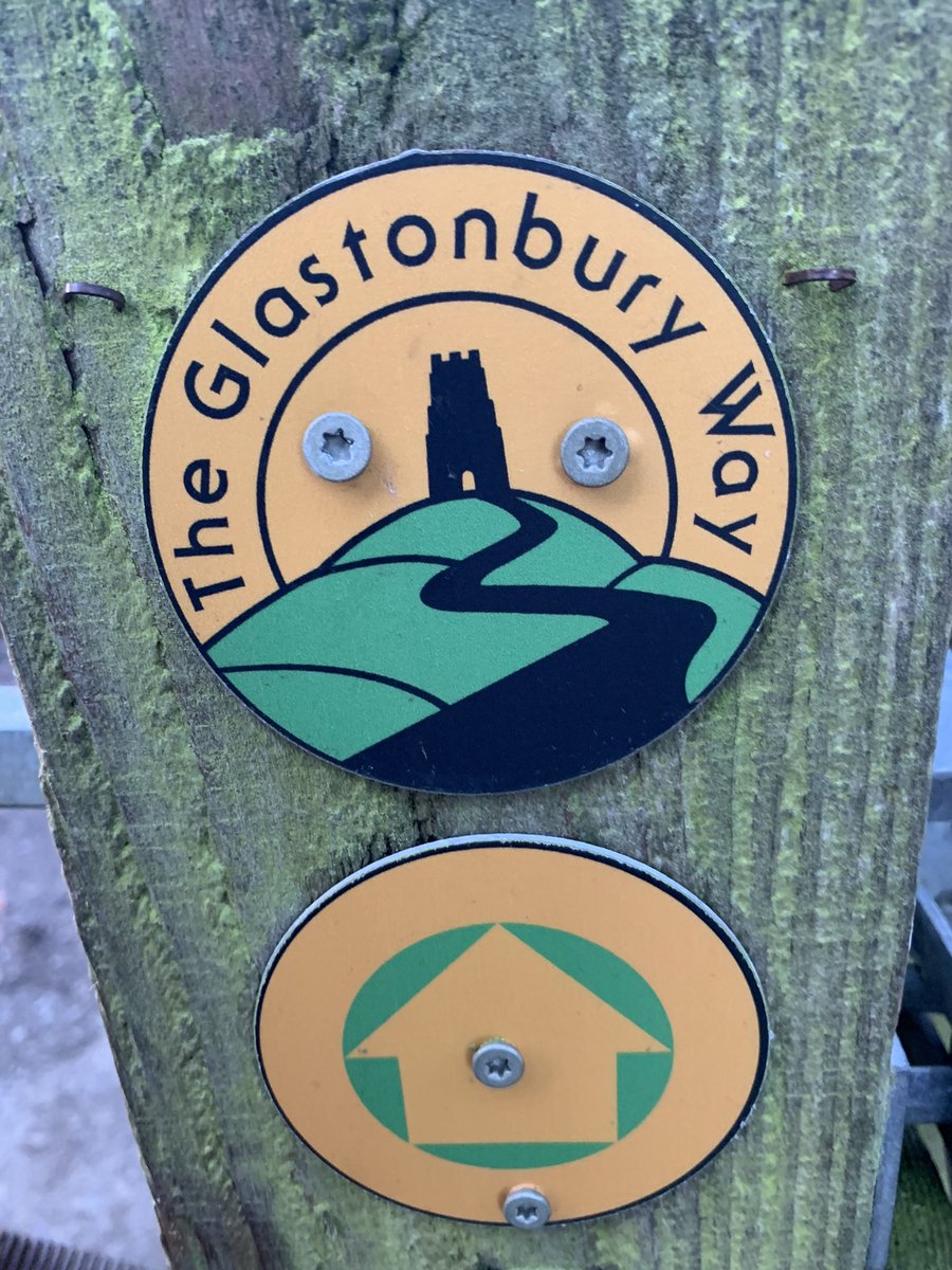 ChallengerWSM's tweet image. Trail path signs are like geo caches, I’ve become obsessed with collecting them in photo form while walking or hiking. #pathsigns #thisway